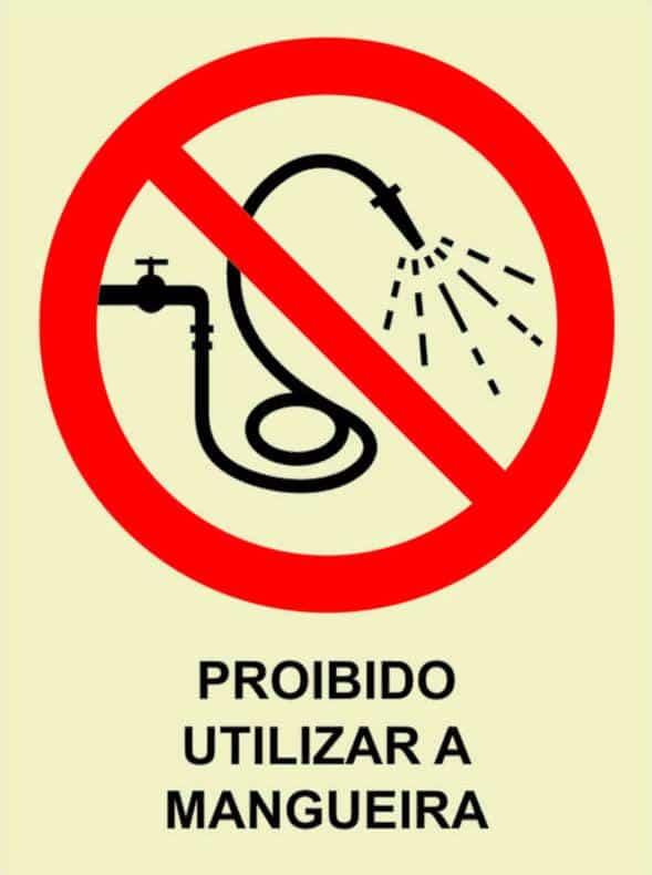 36_7b02701a-ba81-4cf5-bcf3-9b615ad32a99 Sinalização de Proibição - PR 4183 - Image 1