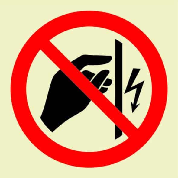 3_6e050532-67ca-4d2c-8057-2c157677ae15 Sinalização de Proibição - PR 4060 - Image 1