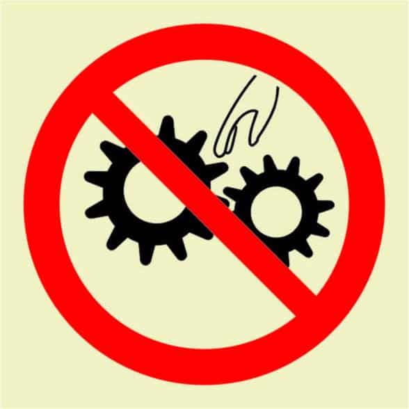 4_e19b3d99-8531-450f-91b6-18cc7d66c352 Sinalização de Proibição - PR 4049 - Image 1